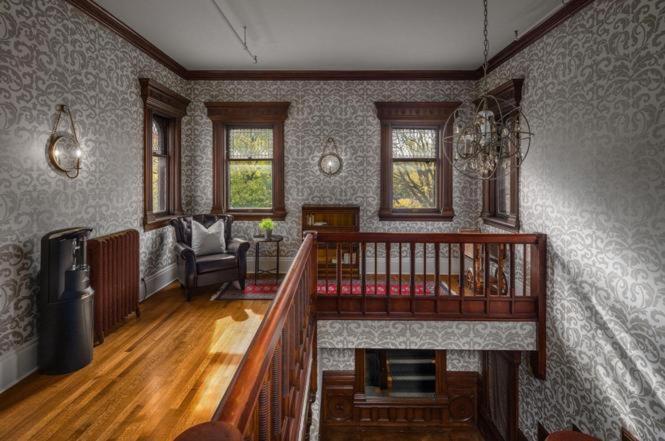 The New Victorian Mansion Bed & Breakfast Сент-Пол Экстерьер фото
