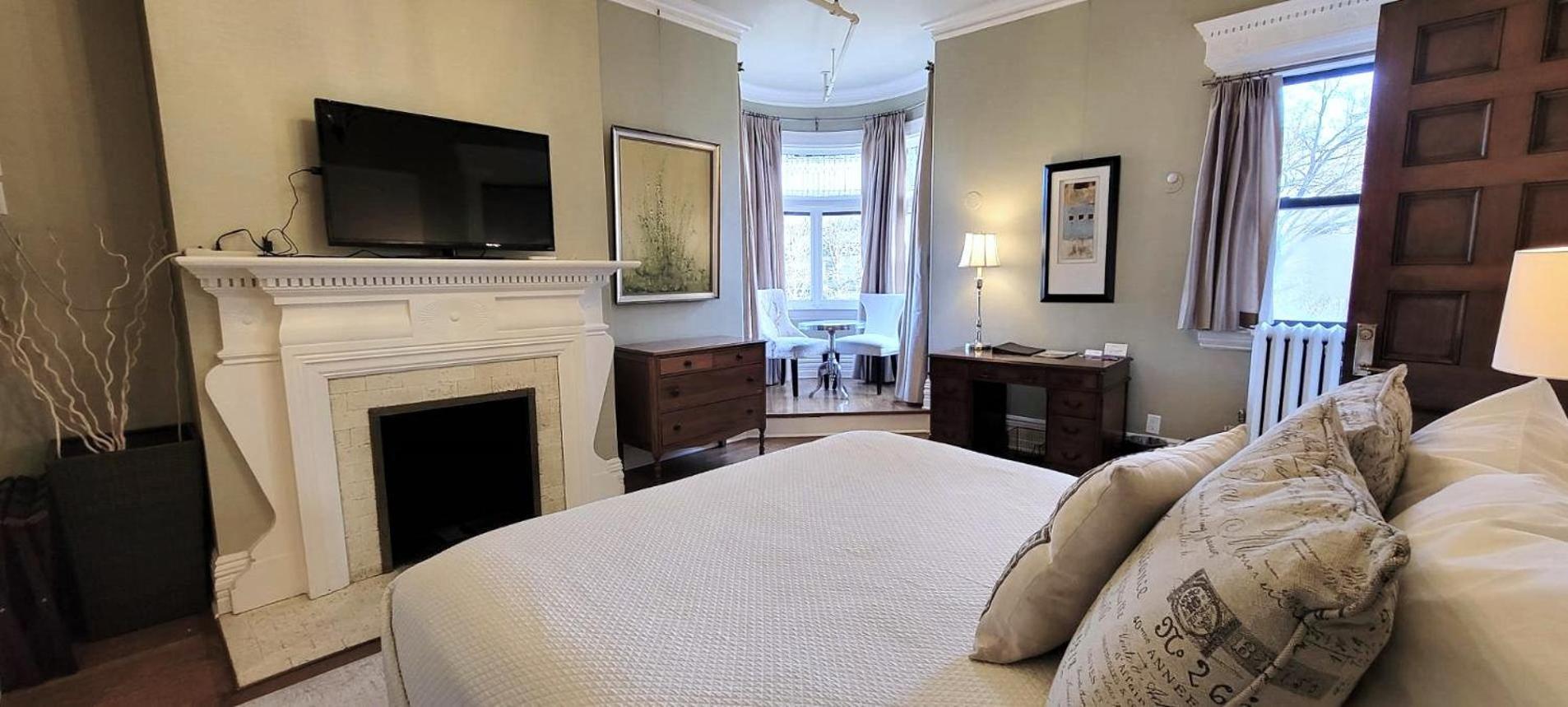 The New Victorian Mansion Bed & Breakfast Сент-Пол Экстерьер фото